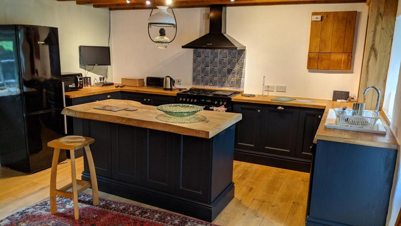 Yr Hen Feudy Villa Barmouth Bagian luar foto
