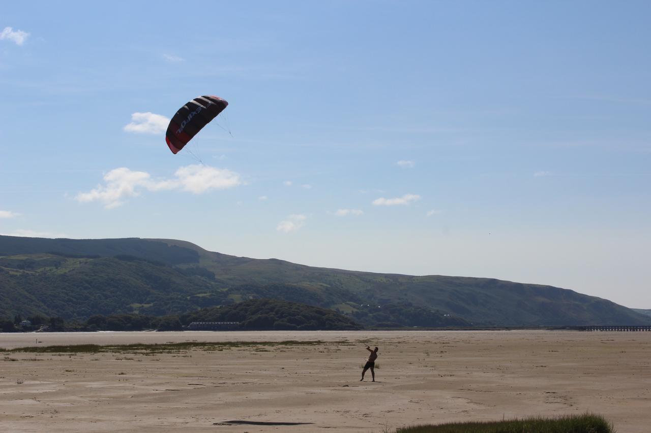 Yr Hen Feudy Villa Barmouth Bagian luar foto